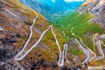 Dag 3. : view-on-troll-road-in-Norway-1199447768_4000x2670